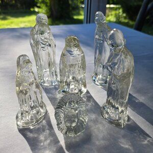 Small Glass Manger Creche Scene Vintage 6 pieces
